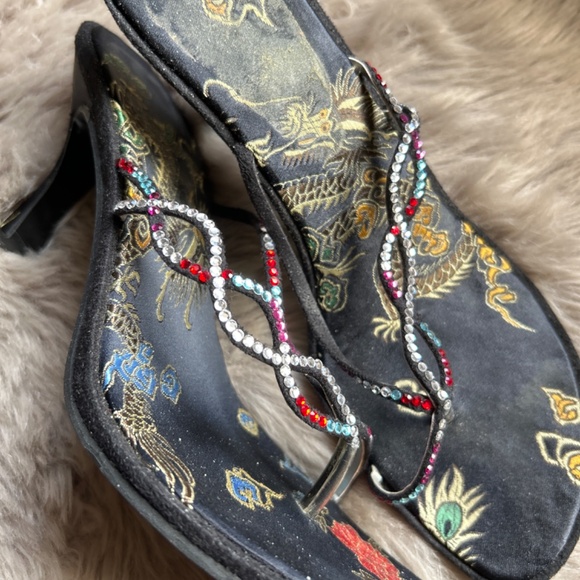 Black Sandals with cute stones 👠 - Picture 2 of 5